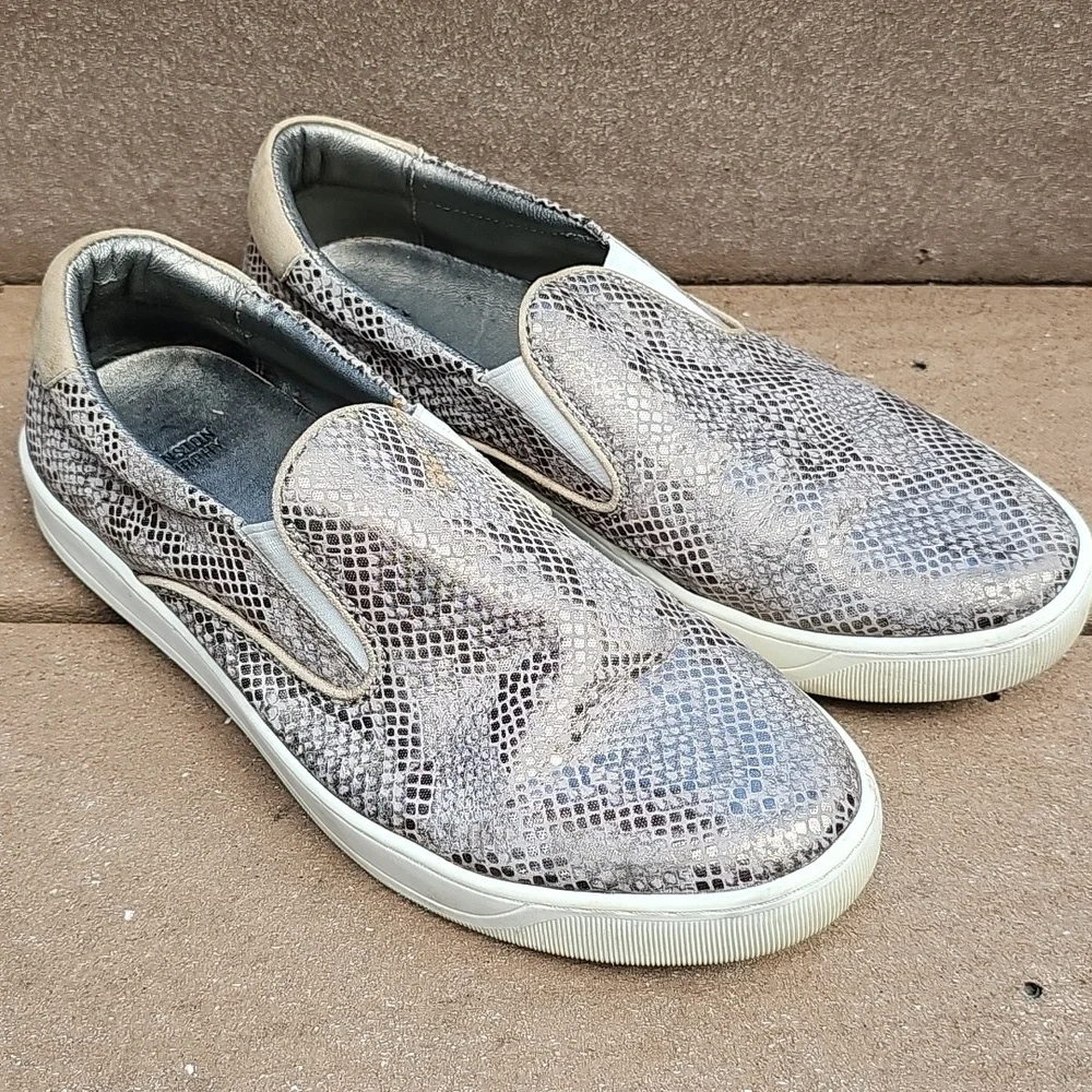 Johnston & Murphy Elaine Metallic Snakeprint Suede Slip-on Loafers 8